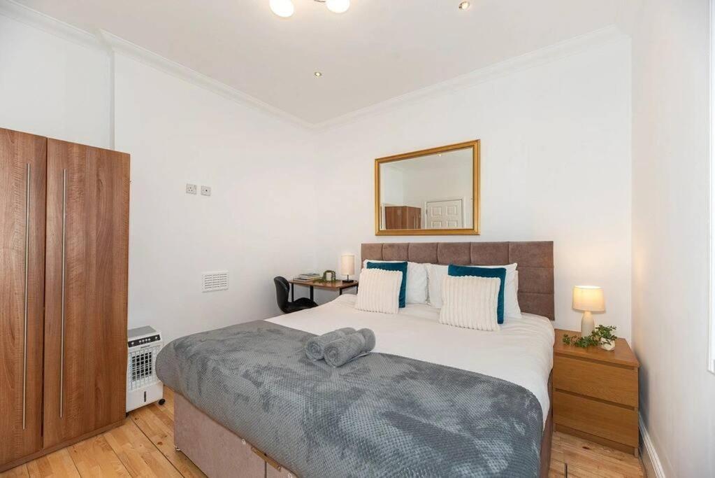 Discover London Central 2 Bedroom In Kensington Bagian luar foto